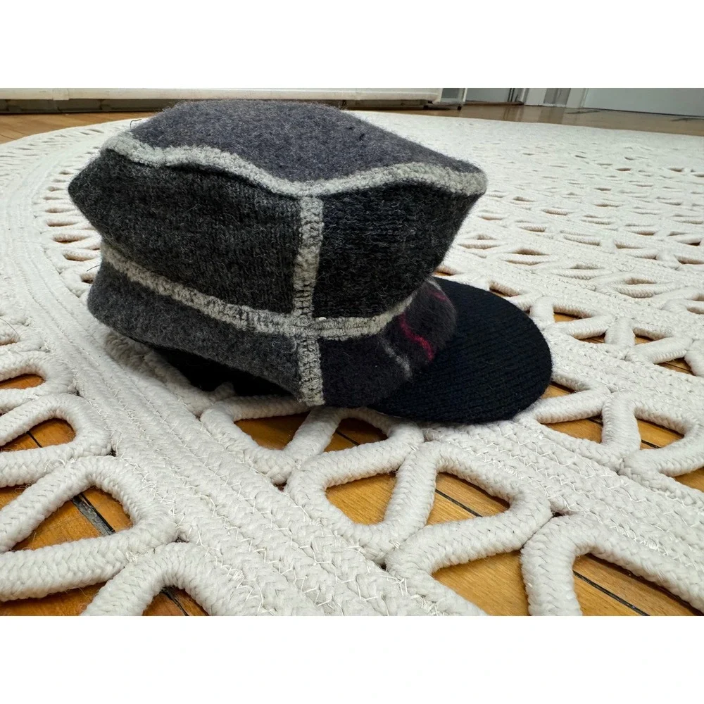 XOB Hat made from recycled sweaters Sz One‎ Size